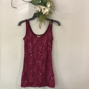 BKE sequence Tank Top size M maroon